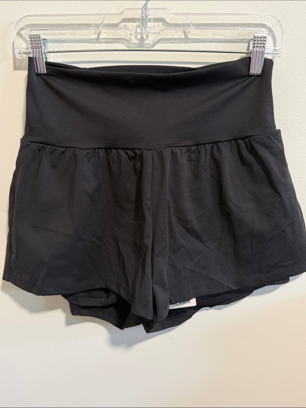 HALARA Softlyzero Airy Shorts Size Medium